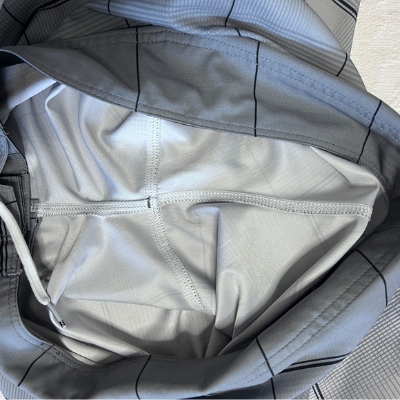 O'Neill & Billabong Board Shorts Men’s size 32 (lot of 2) Unlined Beach Casual - Picture 5 of 14